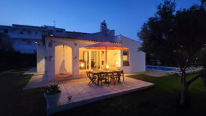 Strip II by Check-in Portugal